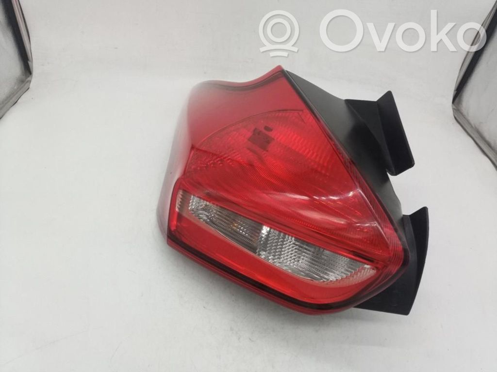 Rear/tail lights