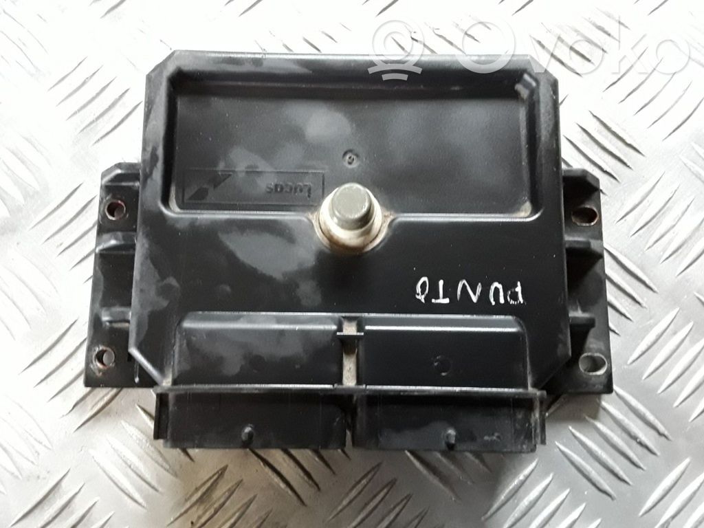 Fiat Punto (188) Engine control unit/module 