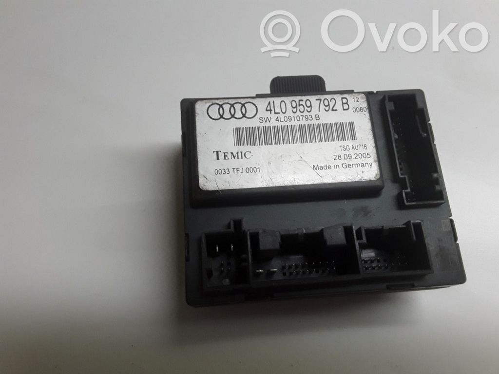 Audi Q7 4L Door control unit/module 