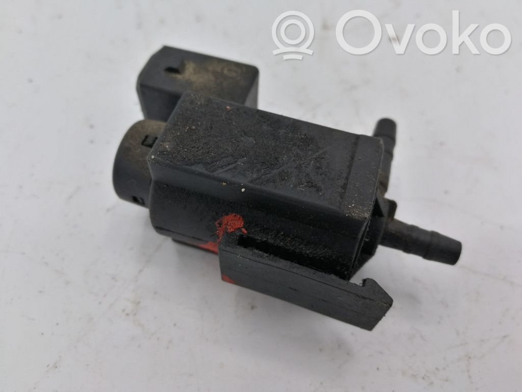 Solenoīda vārsts   72254100,1742712