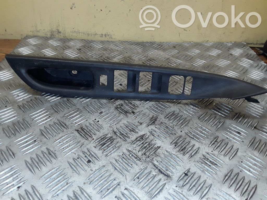 Honda Civic Front door window switch trim 