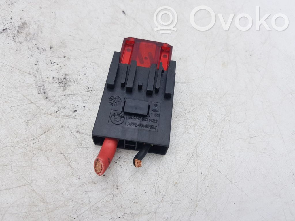 Fusible   83671429