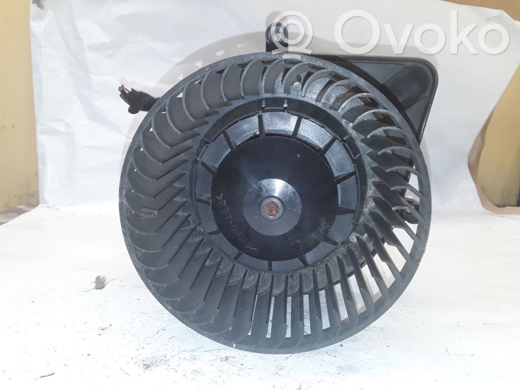 Audi A4 S4 B6 8E 8H Wentylator nawiewu / Dmuchawa 