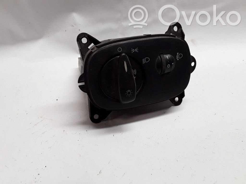 Valokatkaisija   YC1T13A024BB