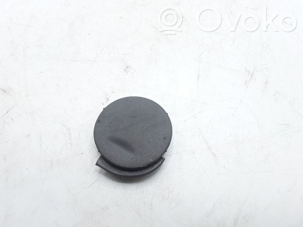 Opel Corsa C Zaślepka / Osłona haka holowniczego przednia 