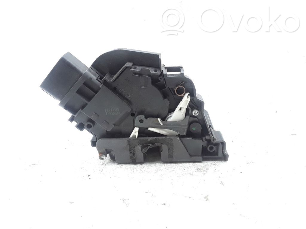 Ford Focus Front door lock 