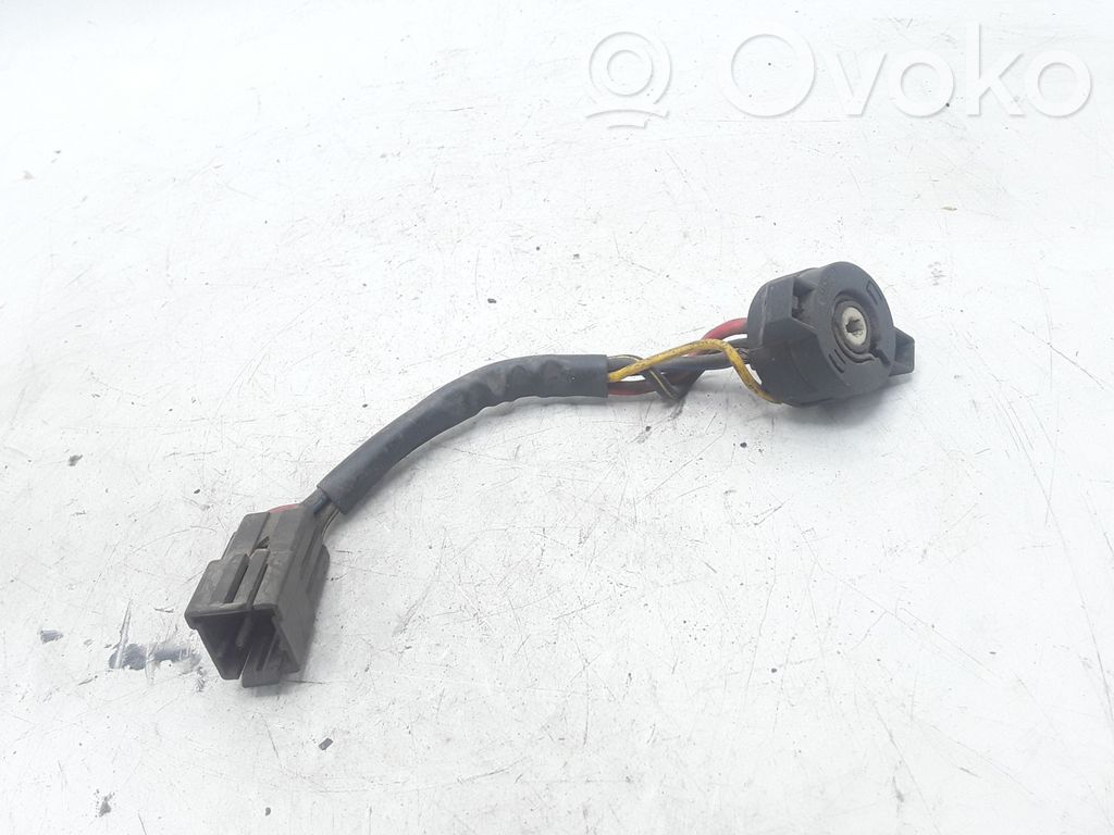 Ford Scorpio Užvedimo spynelės kontaktai 