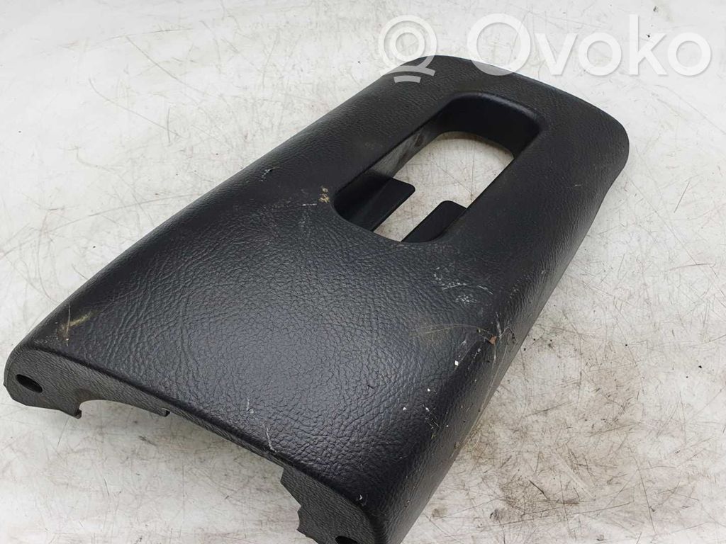 Toyota Corolla Verso E121 Stūres ass dekoratīvā apdare 
