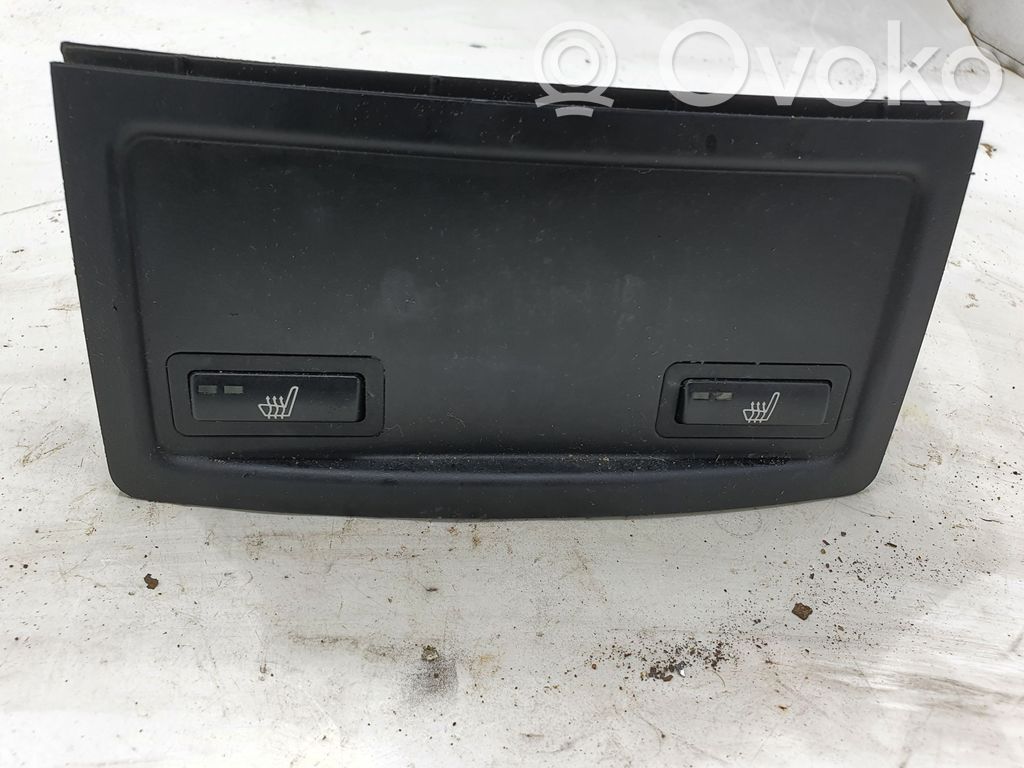 BMW 5 E60 E61 Przełączniki podgrzewania foteli 