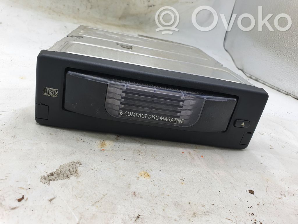 BMW 5 E60 E61 Changeur CD / DVD 