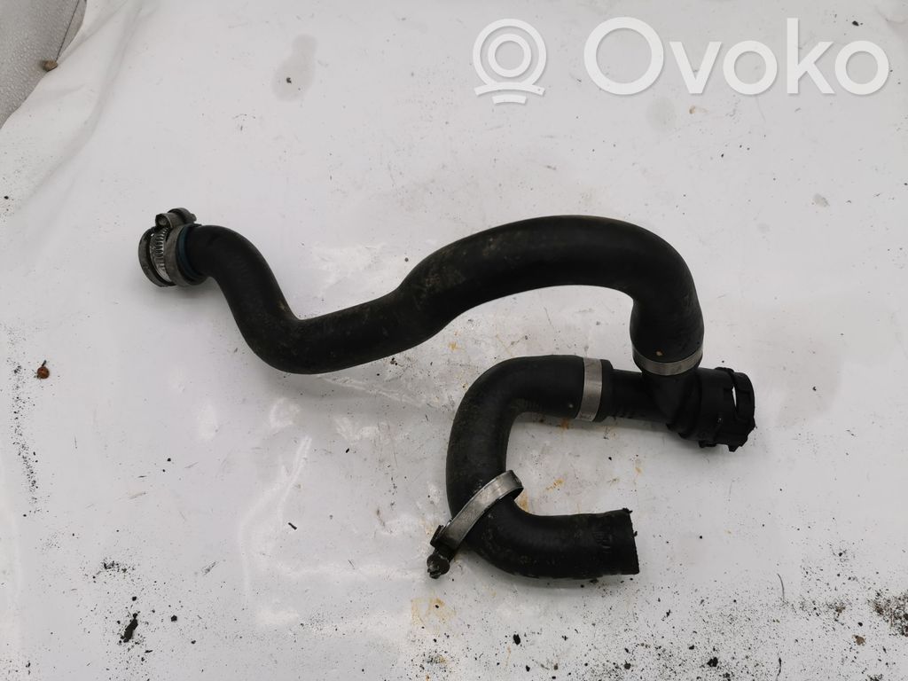 Engine coolant pipe/hose   NOCODE