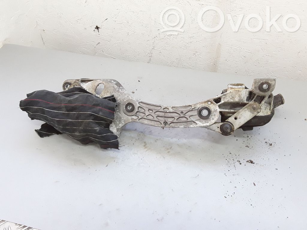 Jaguar S-Type Front wiper linkage 
