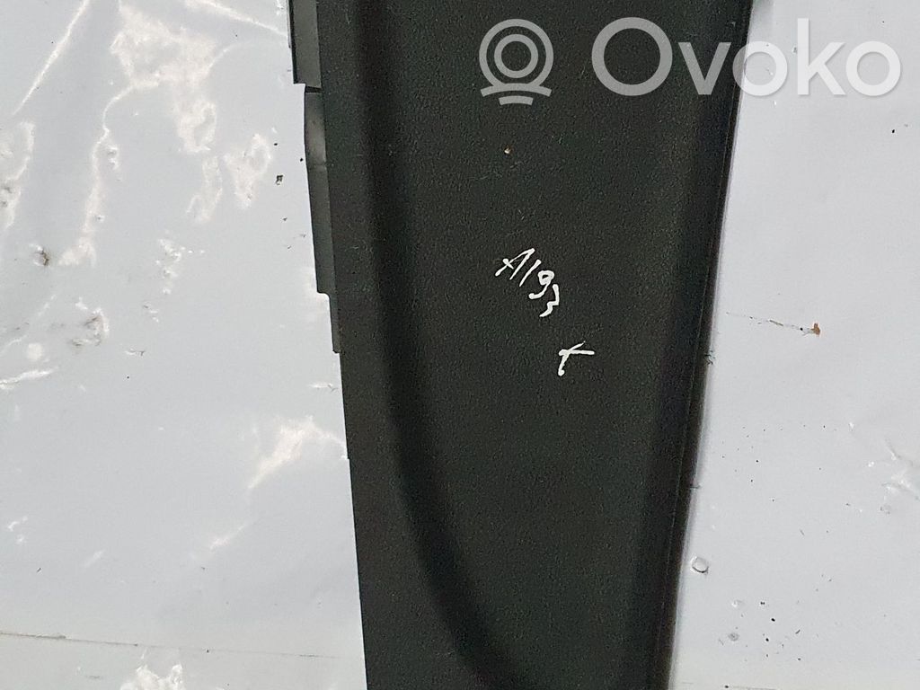 Jeep Grand Cherokee Osłona boczna tunelu środkowego 