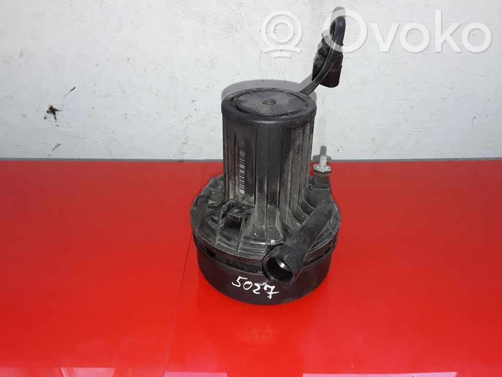 Audi A8 S8 D4 4H Pompa powietrza wtórnego 