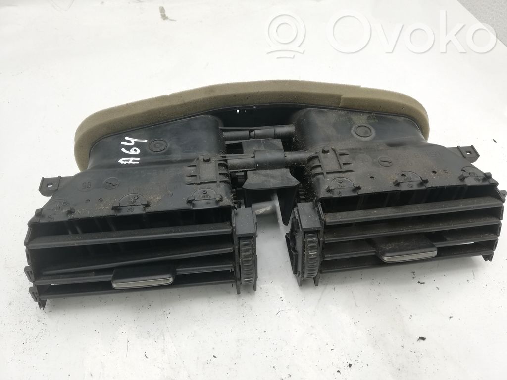 BMW 5 E60 E61 Centrinės oro grotelės 