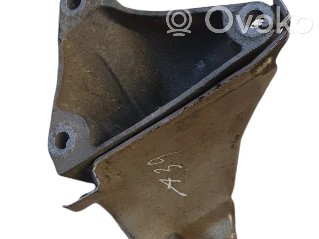 Engine mounting bracket   24168110,28757