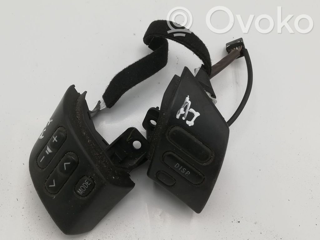 Toyota Corolla Verso AR10 Butoane/comutatoare pe volan 