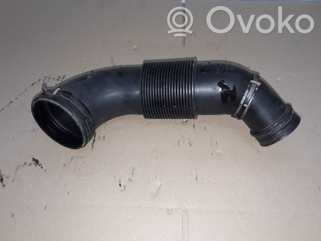 Audi Q7 4L Parte del condotto di aspirazione dell'aria