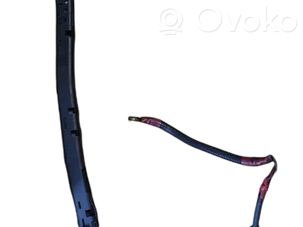 BMW 3 E46 Cavo positivo (batteria) 