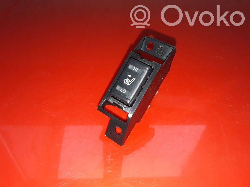Nissan Qashqai Interruttore riscaldamento sedile