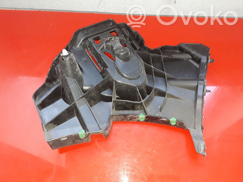 Volvo V40 Suport montare bară spate 