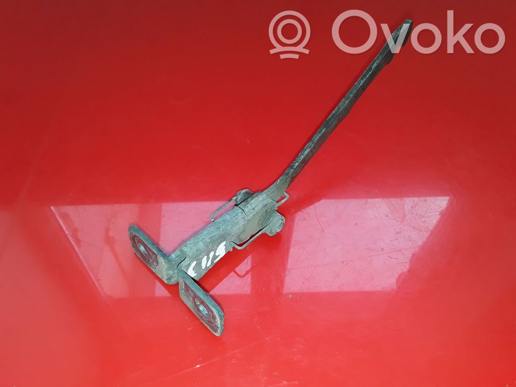 Dacia Dokker Etuoven pidätin 