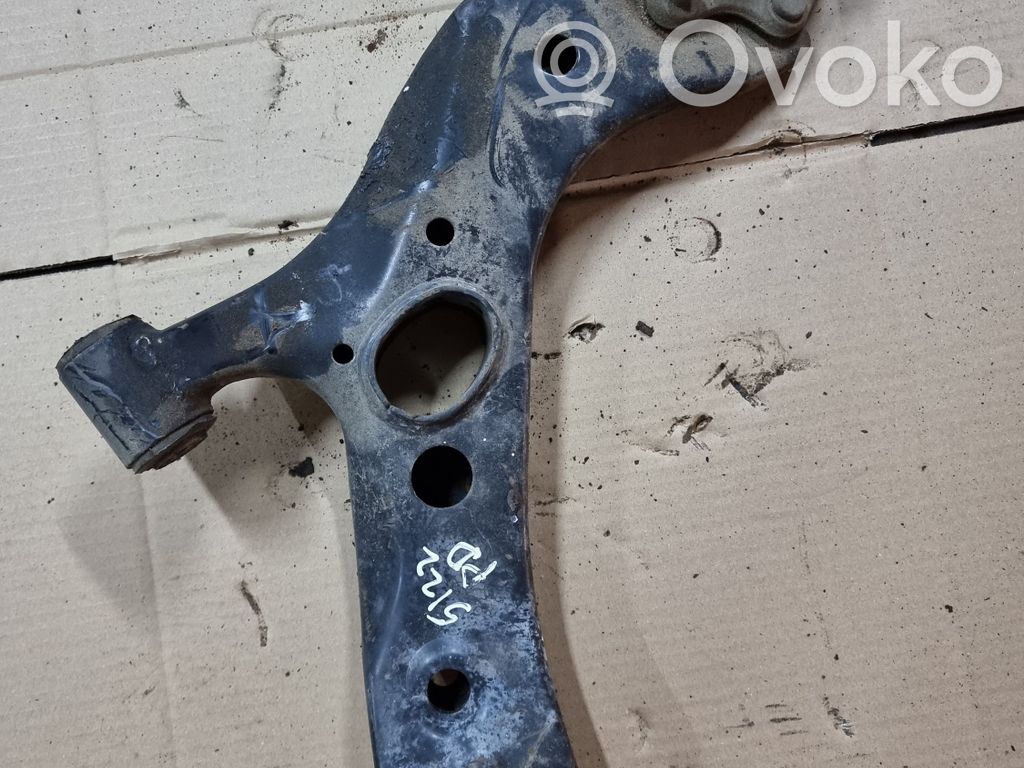 Toyota RAV 4 (XA30) Basculă inferioară față