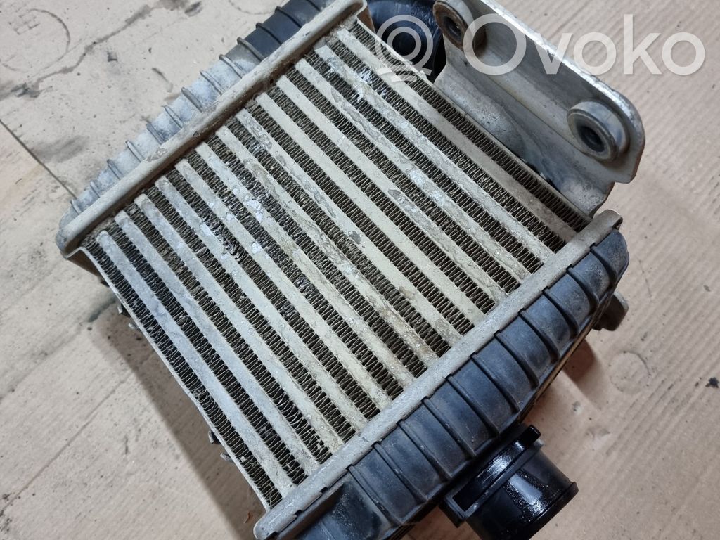 Hyundai Trajet Radiatore intercooler