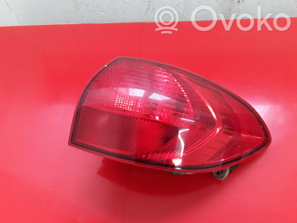 Subaru Tribeca Rückleuchte Heckleuchte 