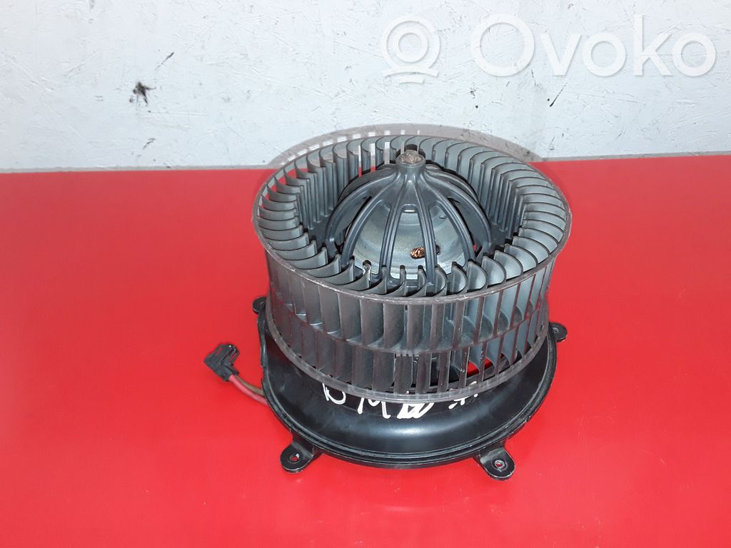 Mazā radiatora ventilators   54511