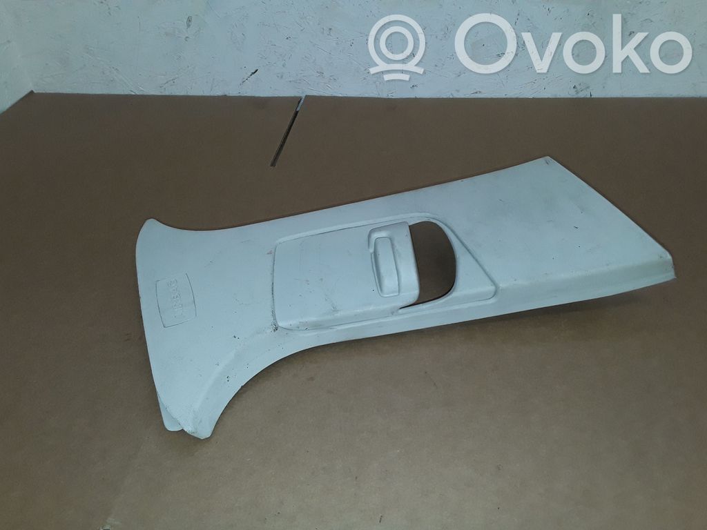 Ford Focus Pilar (B) (superior) 