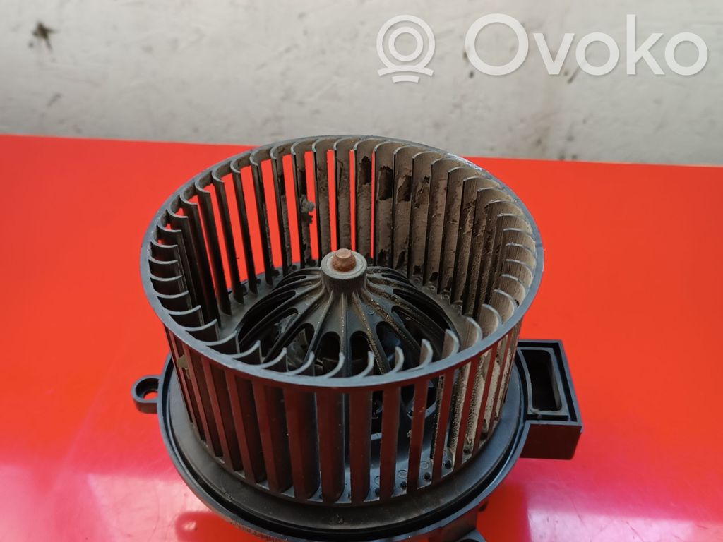 Chrysler Grand Voyager V Ventilator aerotermă 