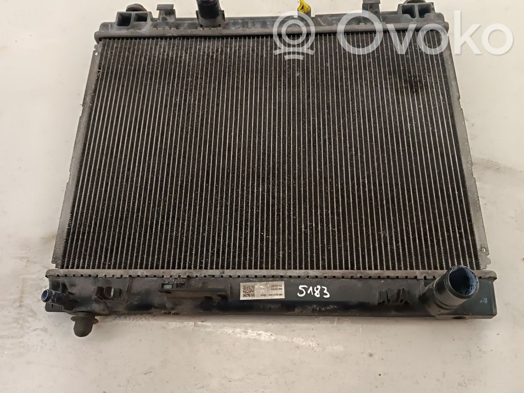 Toyota Yaris Radiatore di raffreddamento 