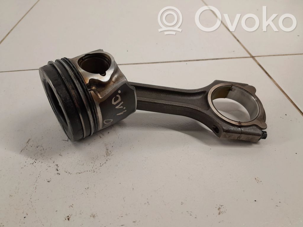 KIA Rio Pistone con biella