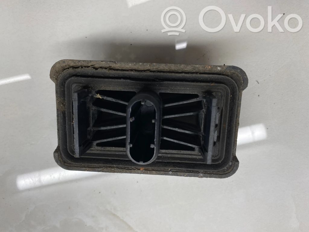 Pervaz susținere prag   51717189259,11884410