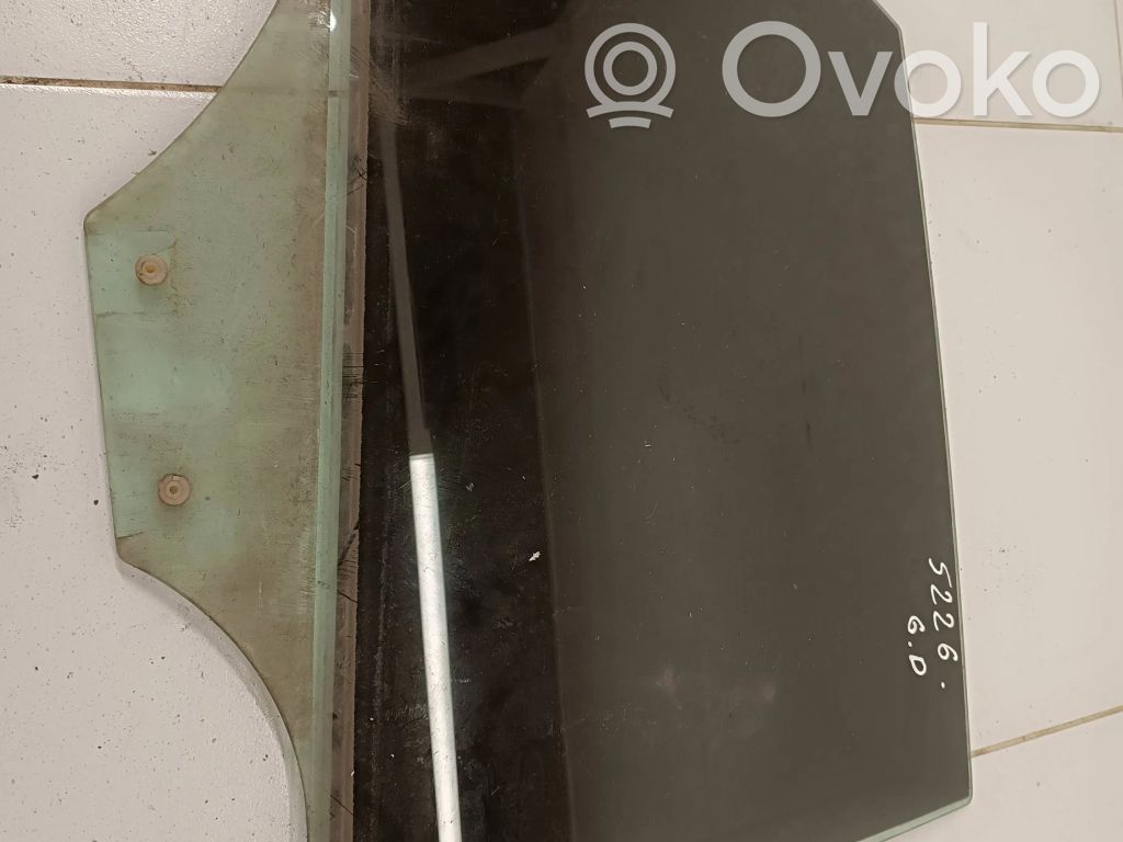 Audi Q3 8U Vetro del finestrino della portiera posteriore 