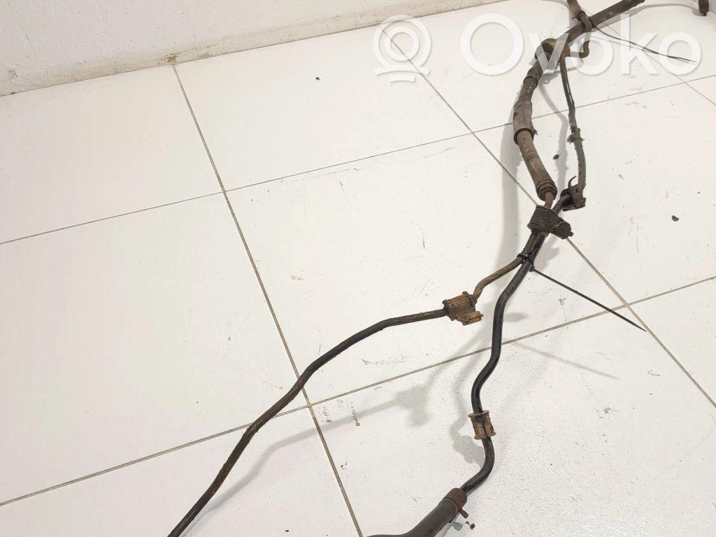 Linea/tubo servosterzo   NOCODE