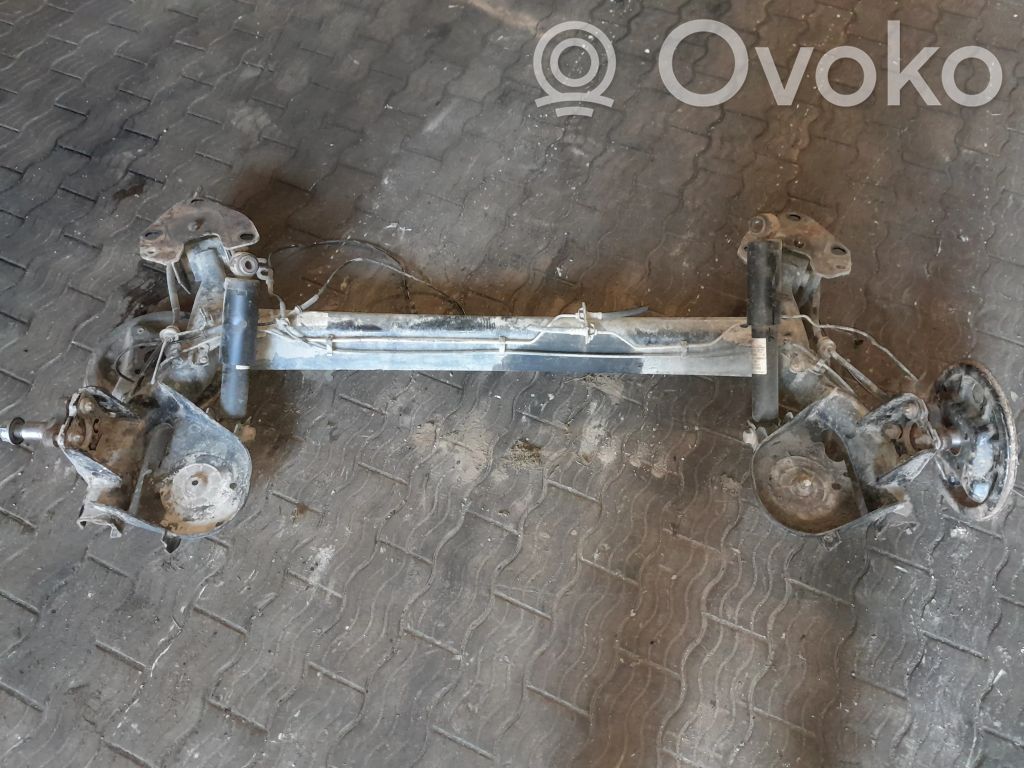 Dacia Dokker Grinda punții spate 