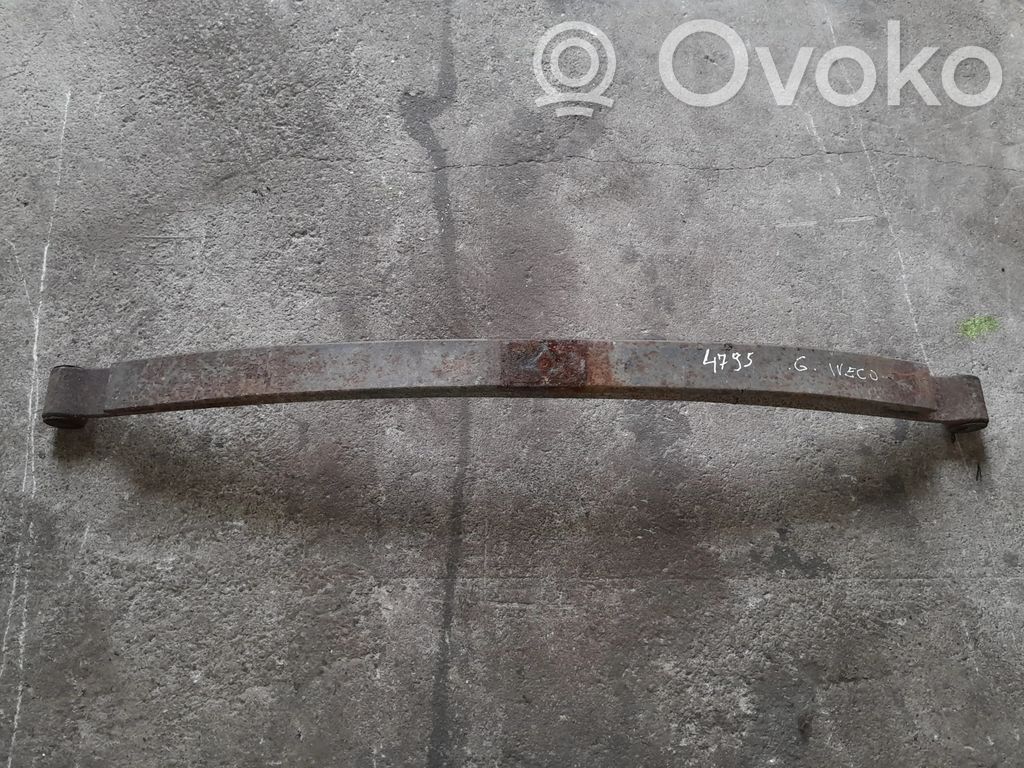 Iveco Daily 35.8 - 9 Foaie arc spate 