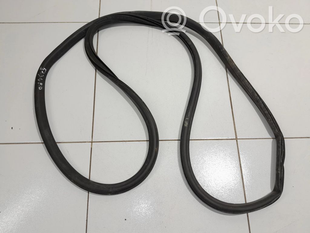 Opel Astra K Guarnizione in gomma portiera anteriore 