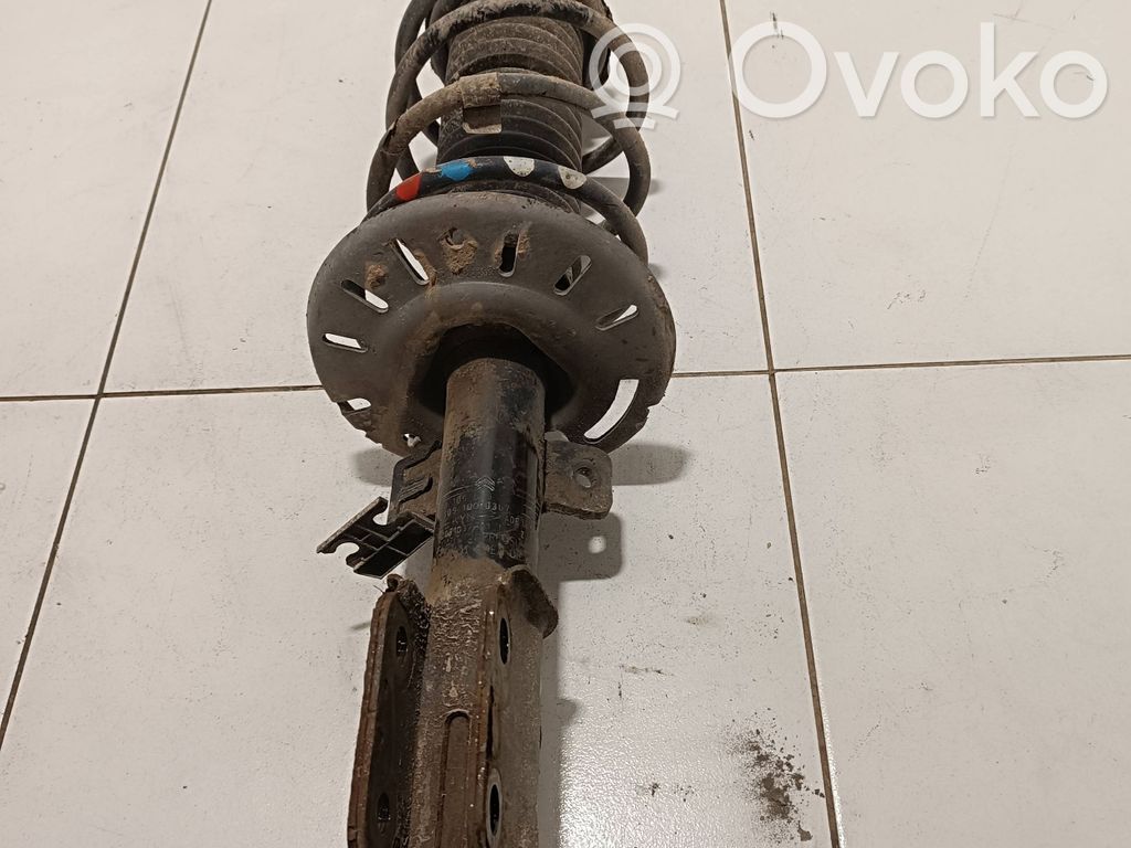Peugeot 308 Amortyzator osi przedniej ze sprężyną 