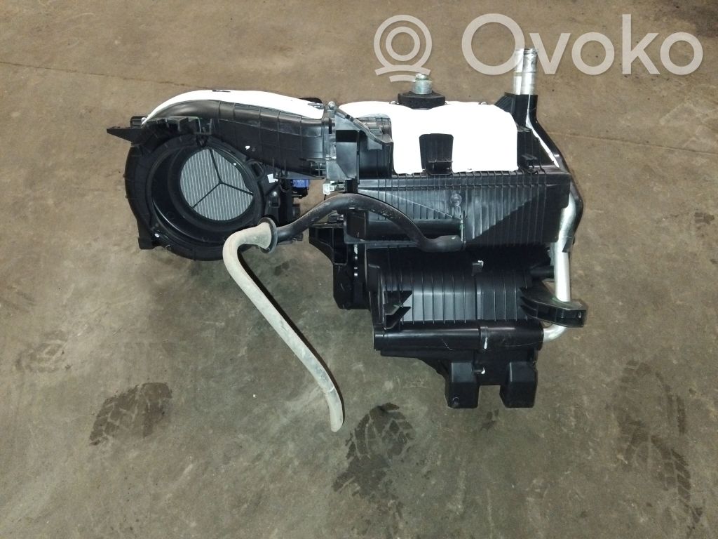 Hyundai i20 (GB IB) Scatola climatizzatore riscaldamento abitacolo assemblata