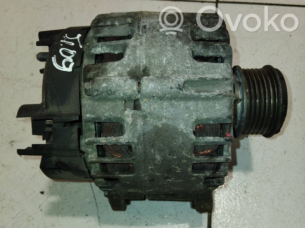 Volkswagen Polo V 6R Generatore/alternatore 