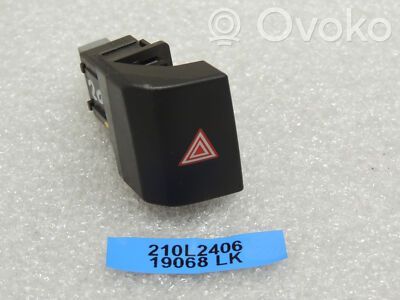 Toyota Corolla E160 E170 Botón interruptor de luz de peligro 