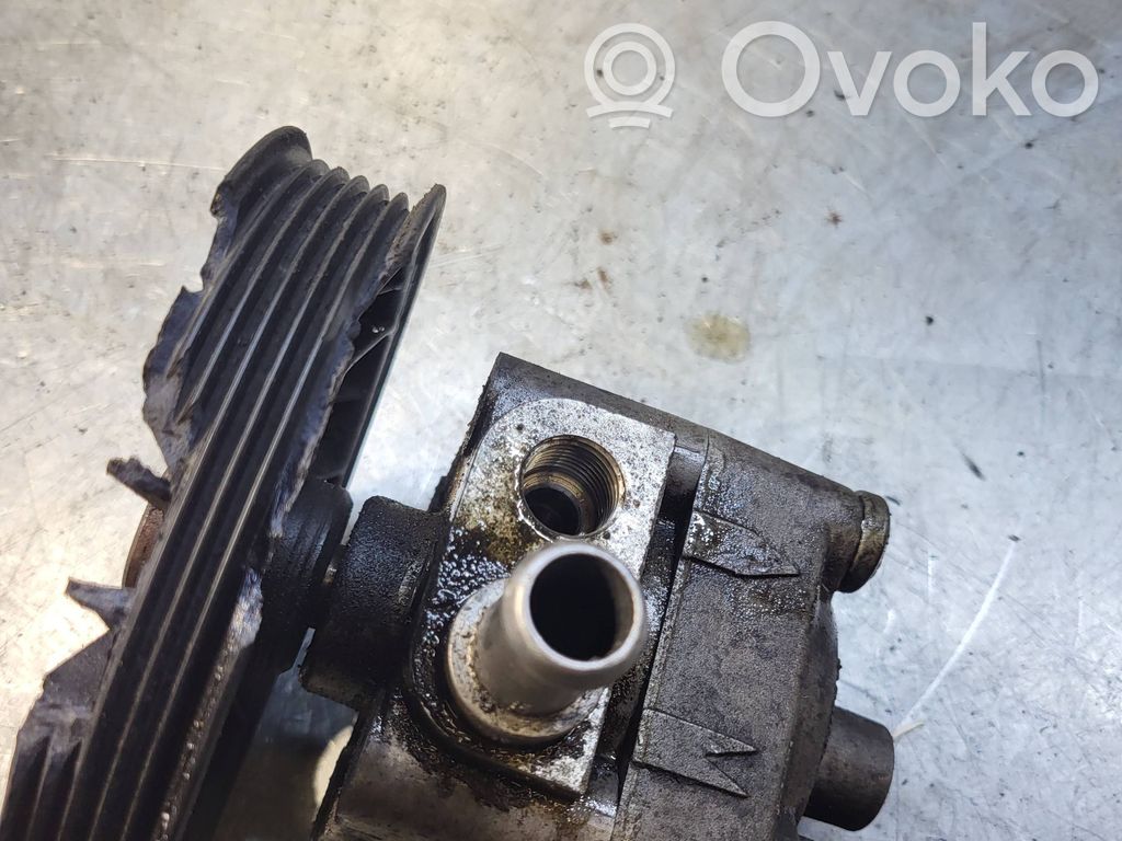 Volvo S80 Ohjaustehostimen pumppu 