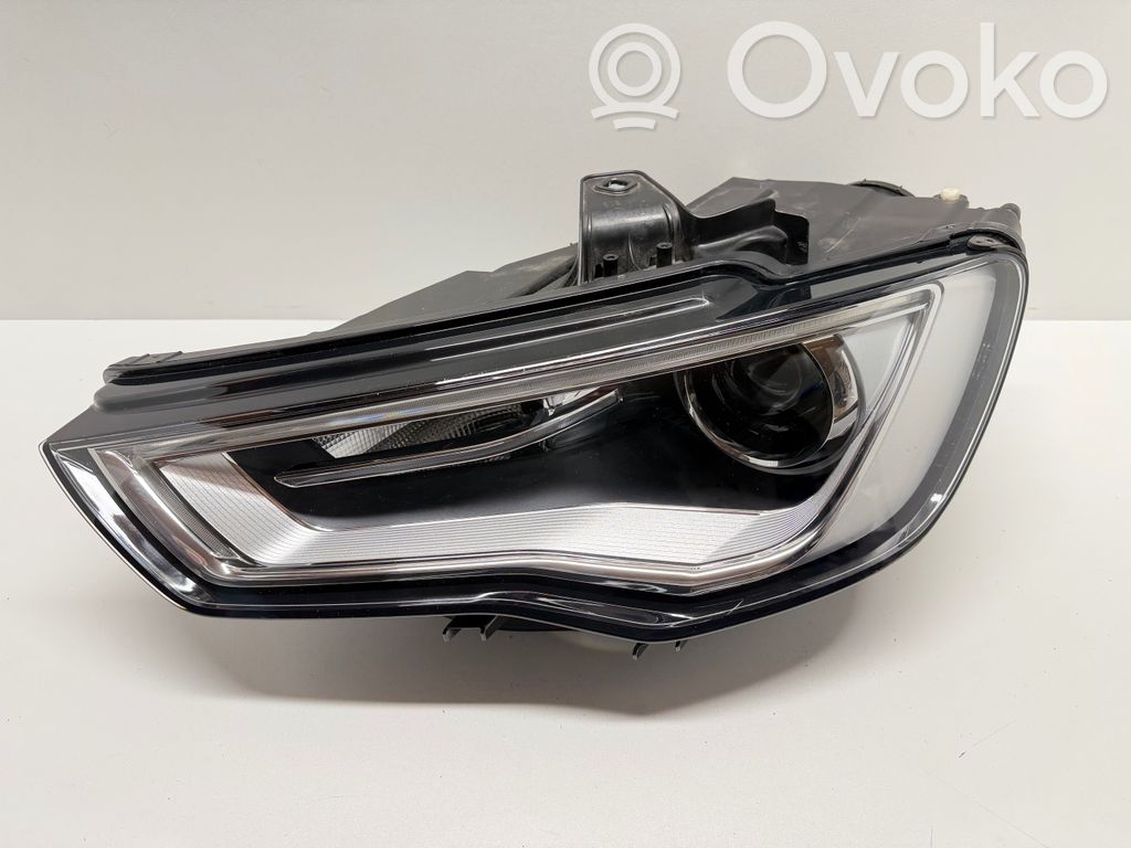 Audi A3 S3 8V Headlight/headlamp 