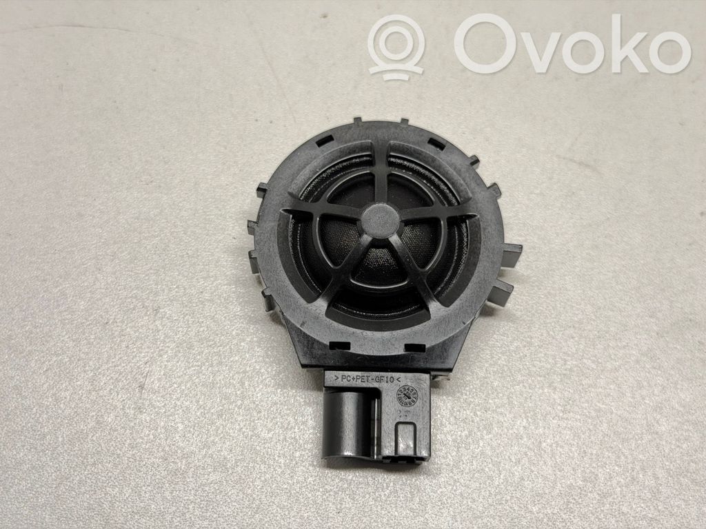 Audi A3 8Y Front door high frequency speaker 