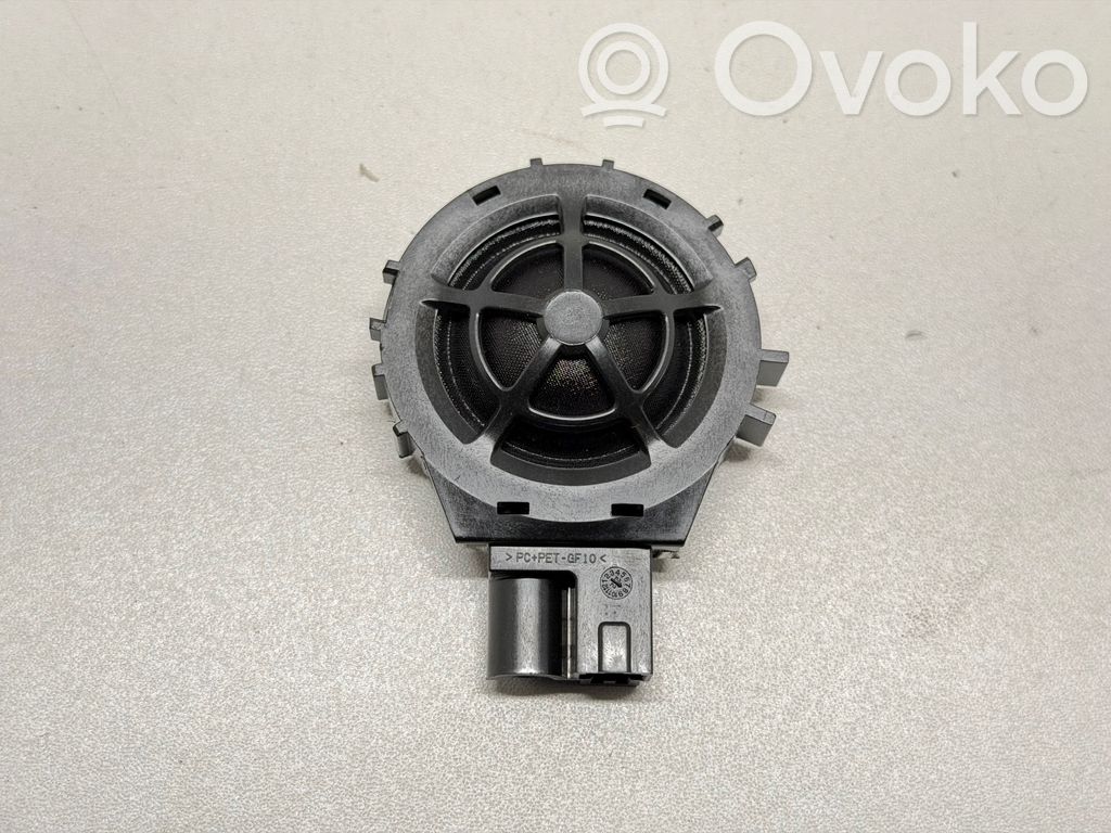 Audi A3 8Y Front door high frequency speaker 