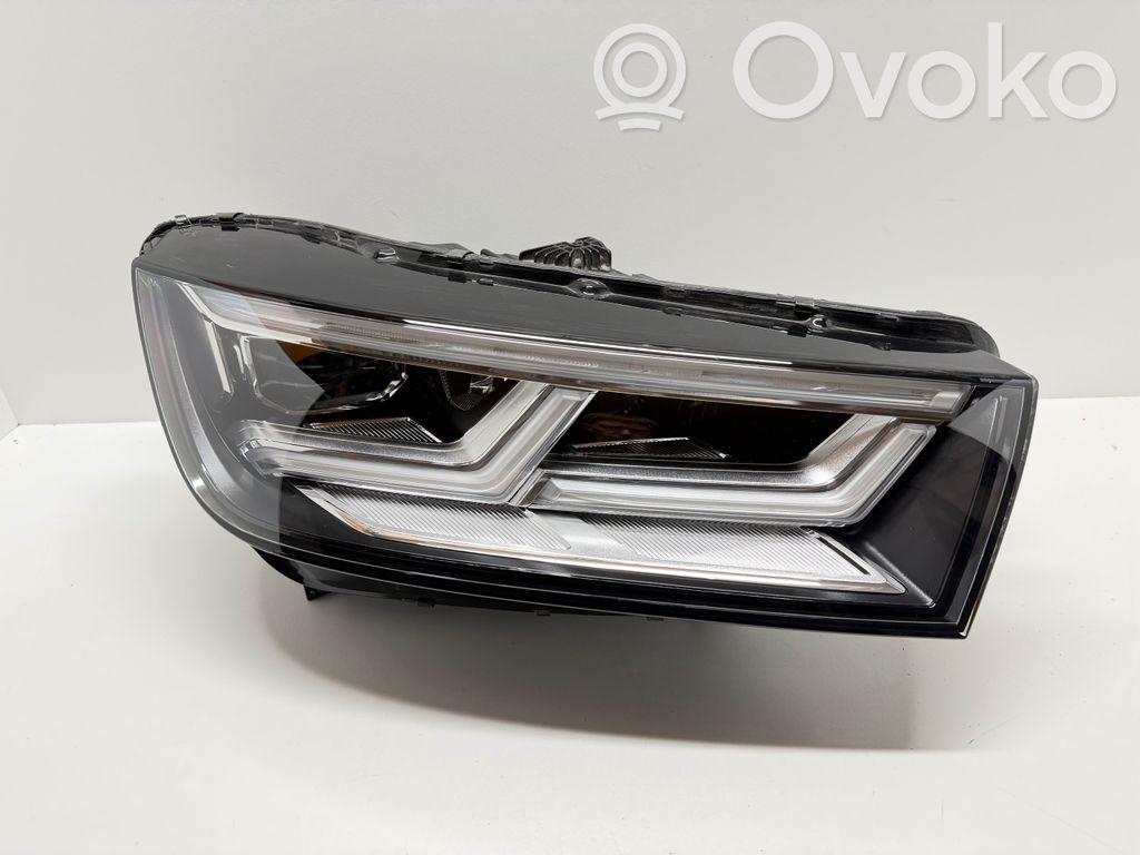 Audi Q5 SQ5 FY Lampa przednia 