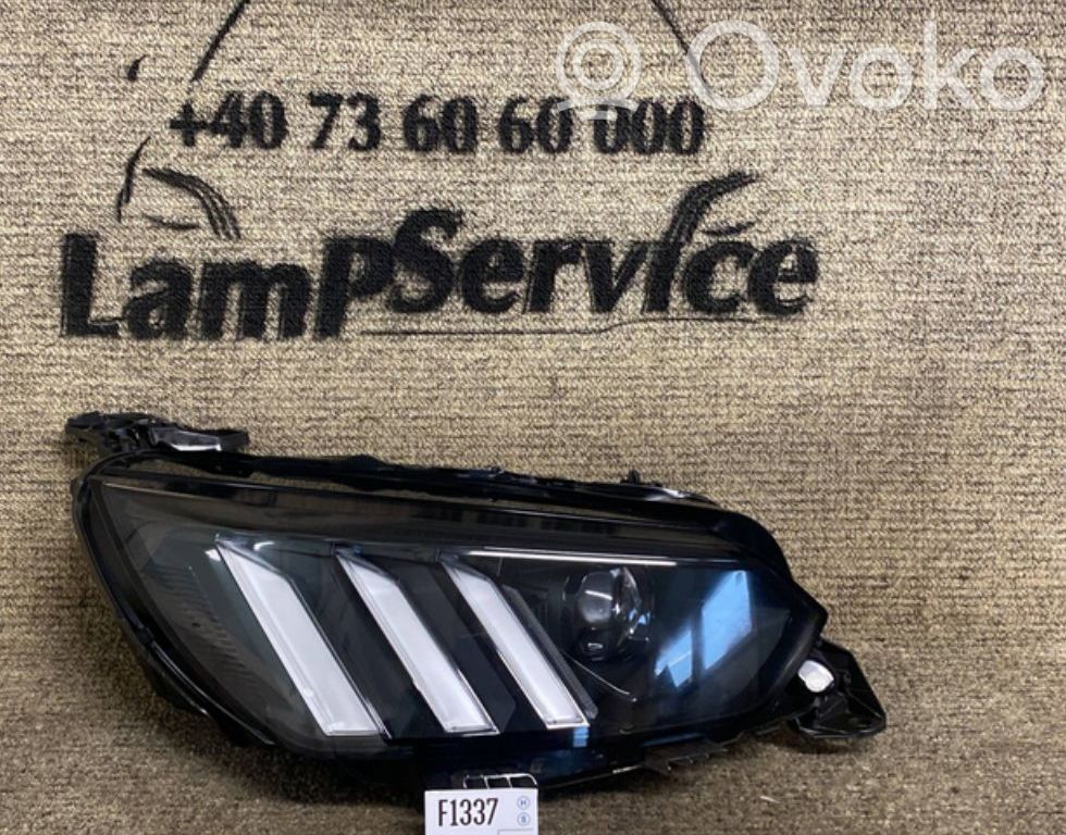 Peugeot 2008 II Lampa przednia 